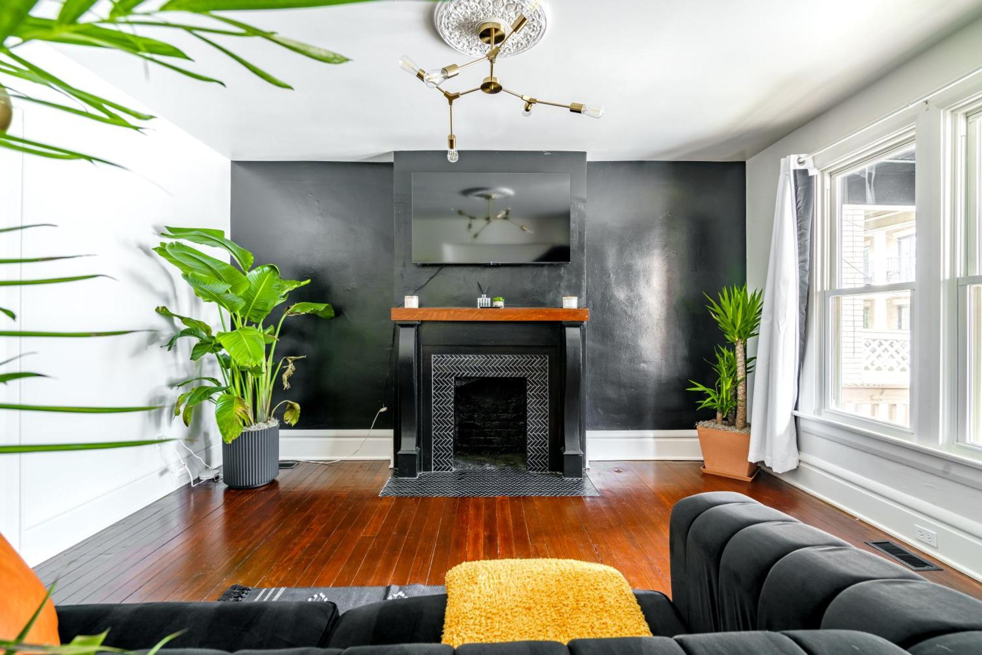 Prime Location Rated Clean Parking Free Holiday home Columbus