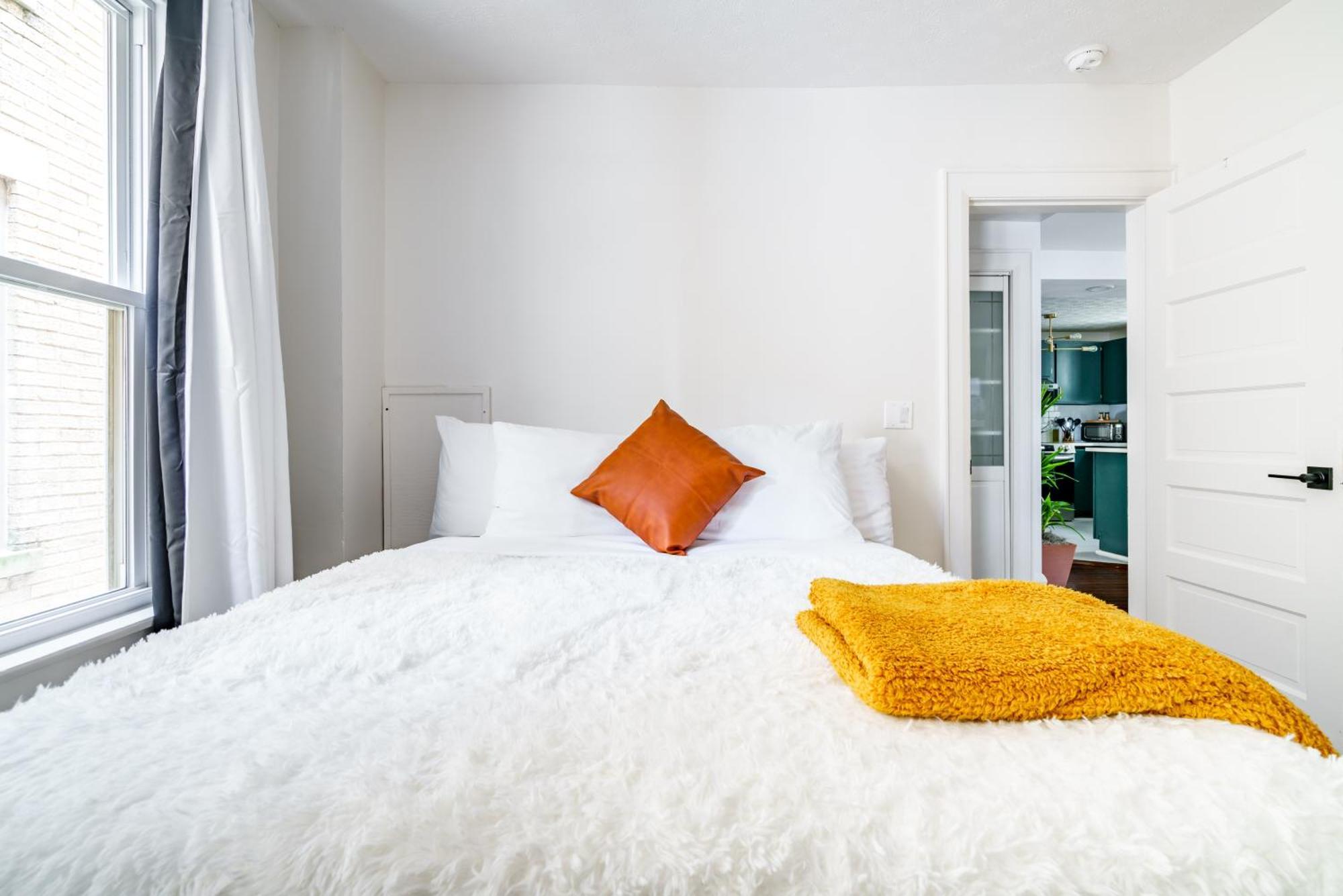 Prime Location Rated Clean Parking Free Columbus