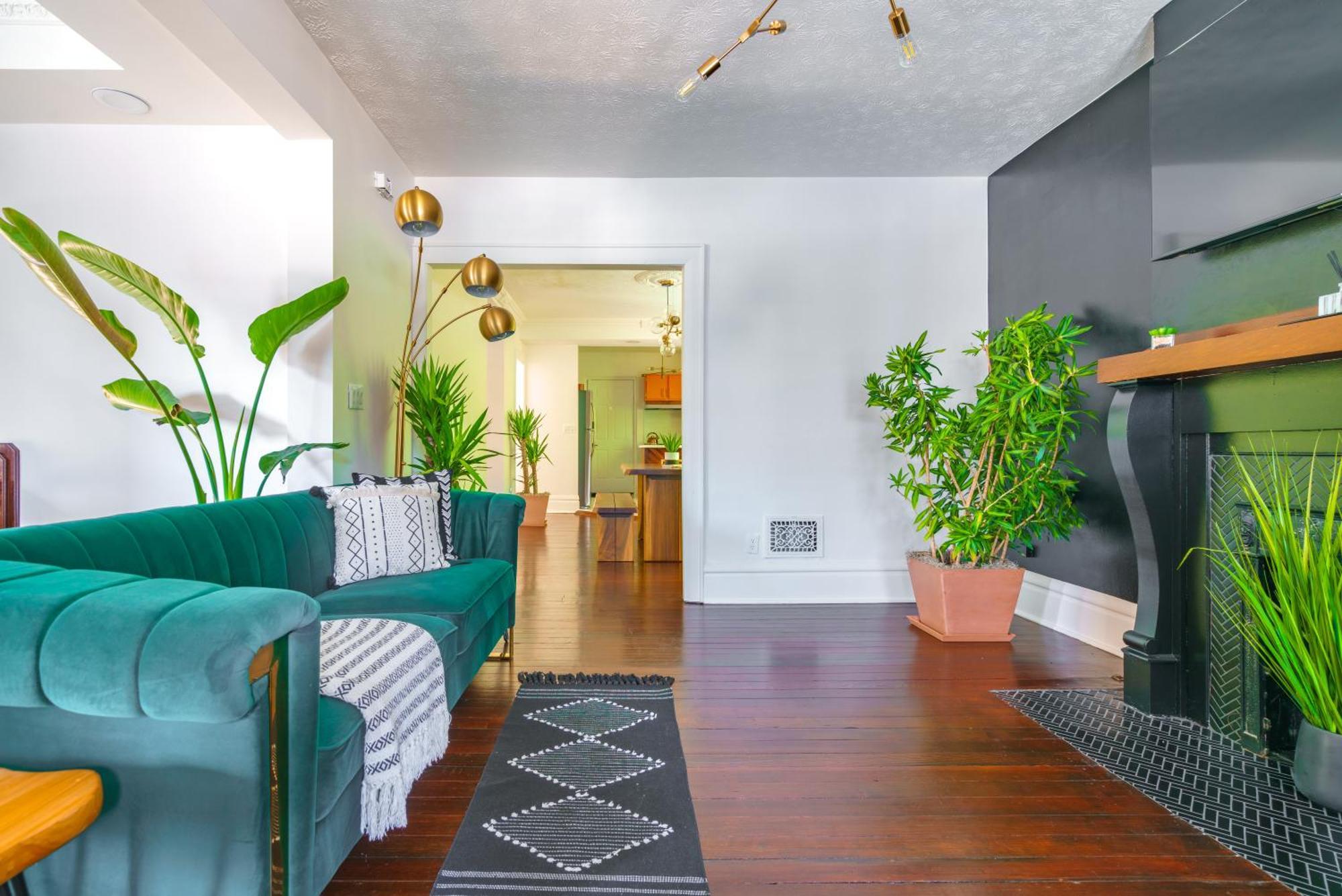 Holiday home Prime Location Rated Clean Parking Free *